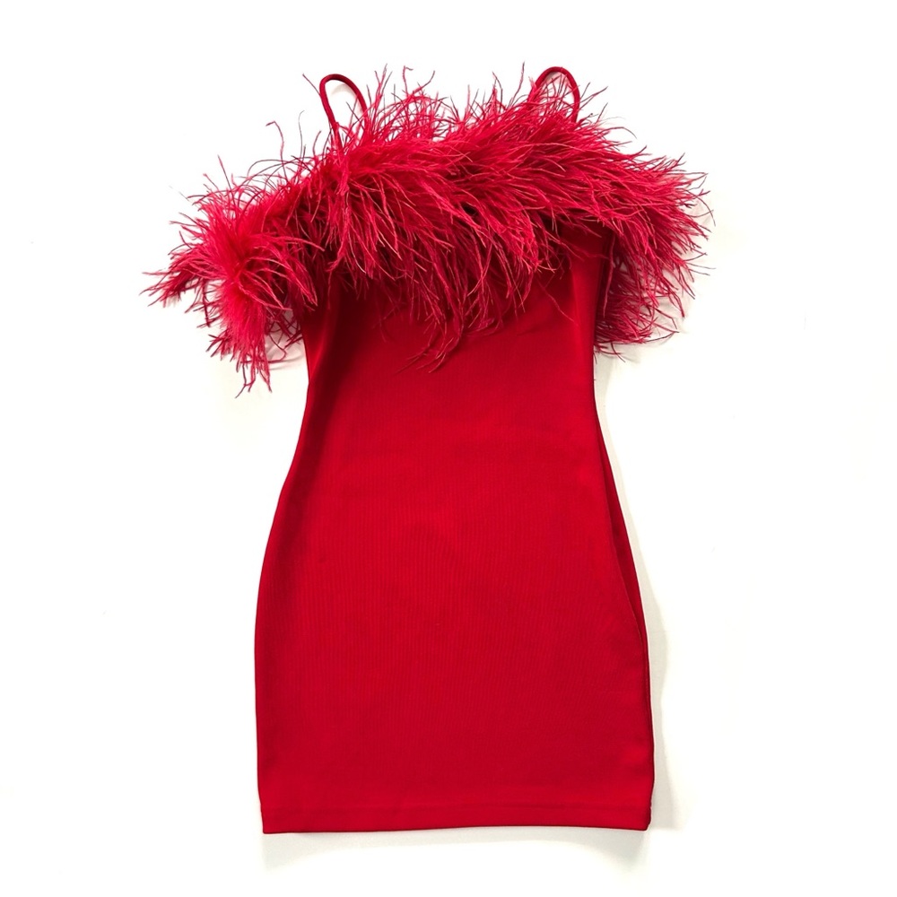 Nouvea Bright Red Feather Trim Bodycon Stretchy Knit Mini Dress